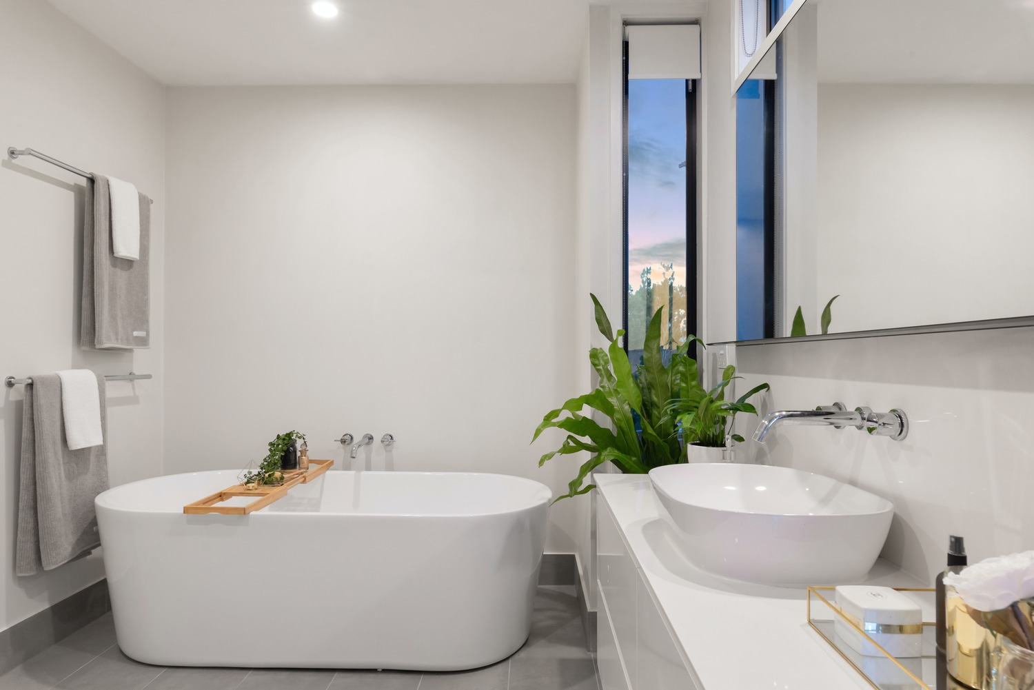 You are currently viewing What is the Cost of a Complete Bathroom Remodel in India?