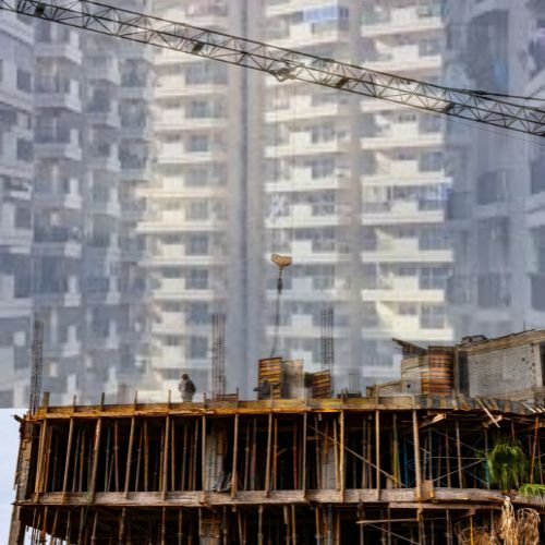 Shuttering Material for Rent Near Noida